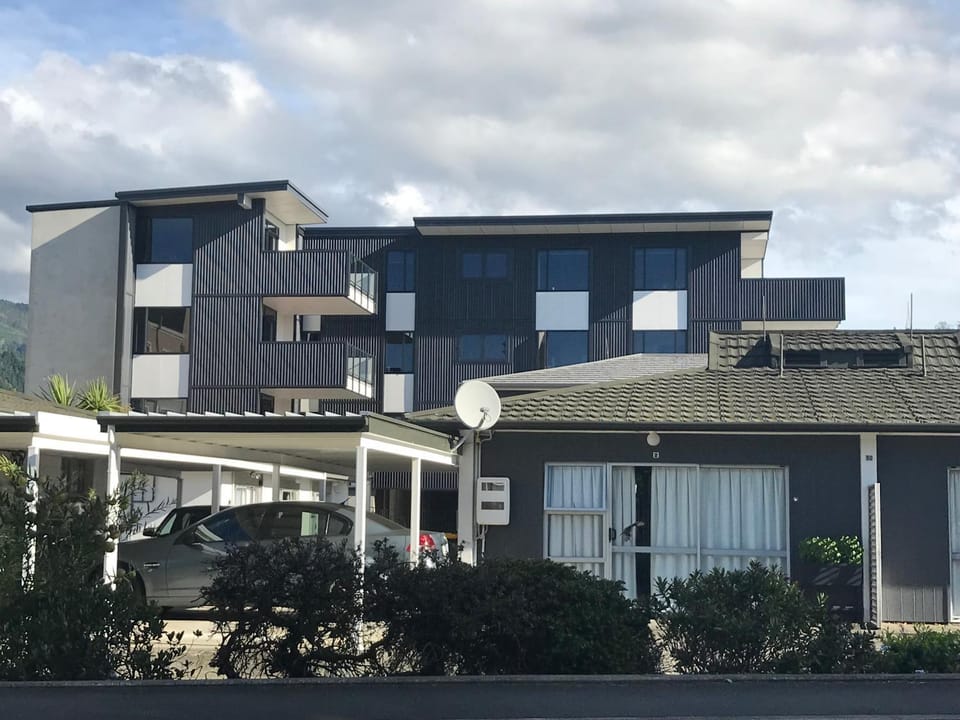 Facade/entrance, Street view