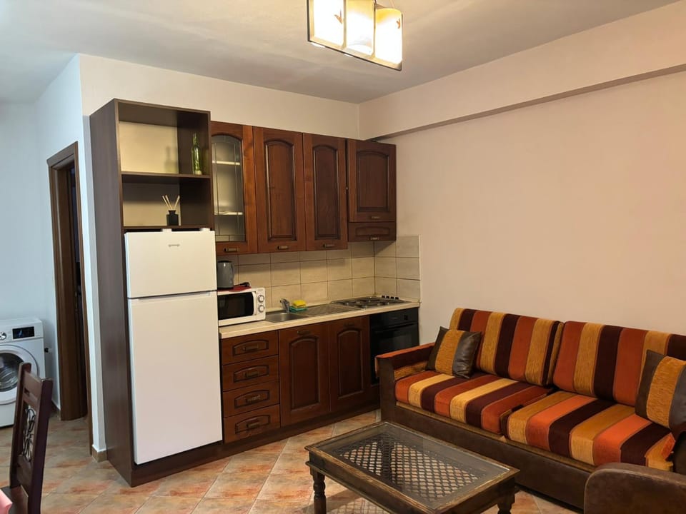 oven, washing machine, kitchen