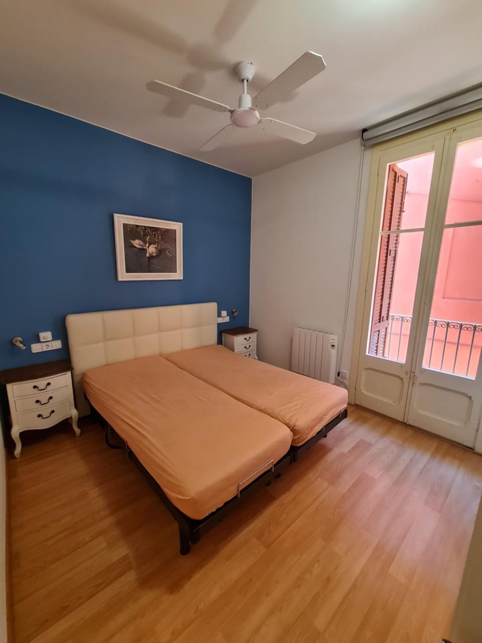 Bedroom, air conditioner