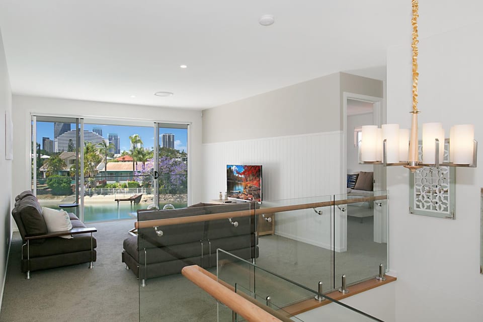 Sandy Cove House in Gold Coast