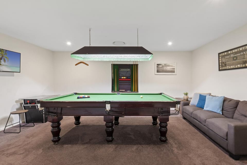 Seaclusion Broadbeach House in Gold Coast
