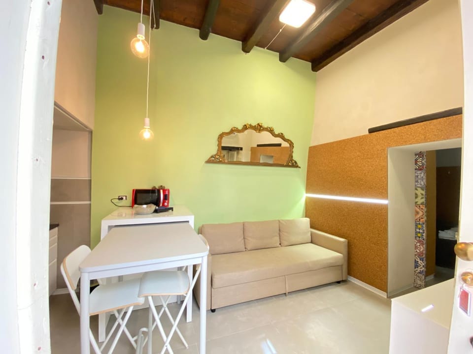Casa Berenice Apartment in Syracuse