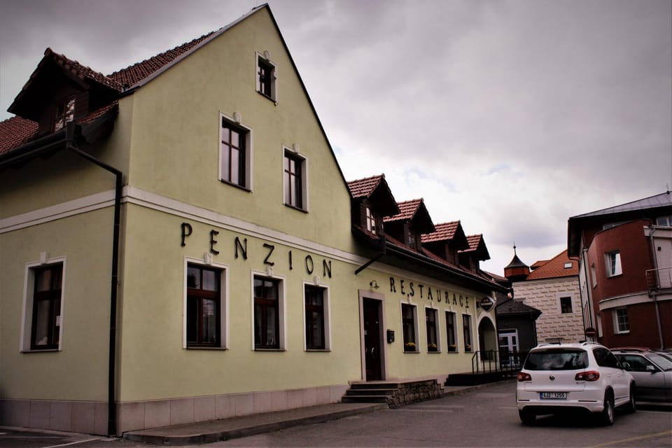 Property building, Neighbourhood