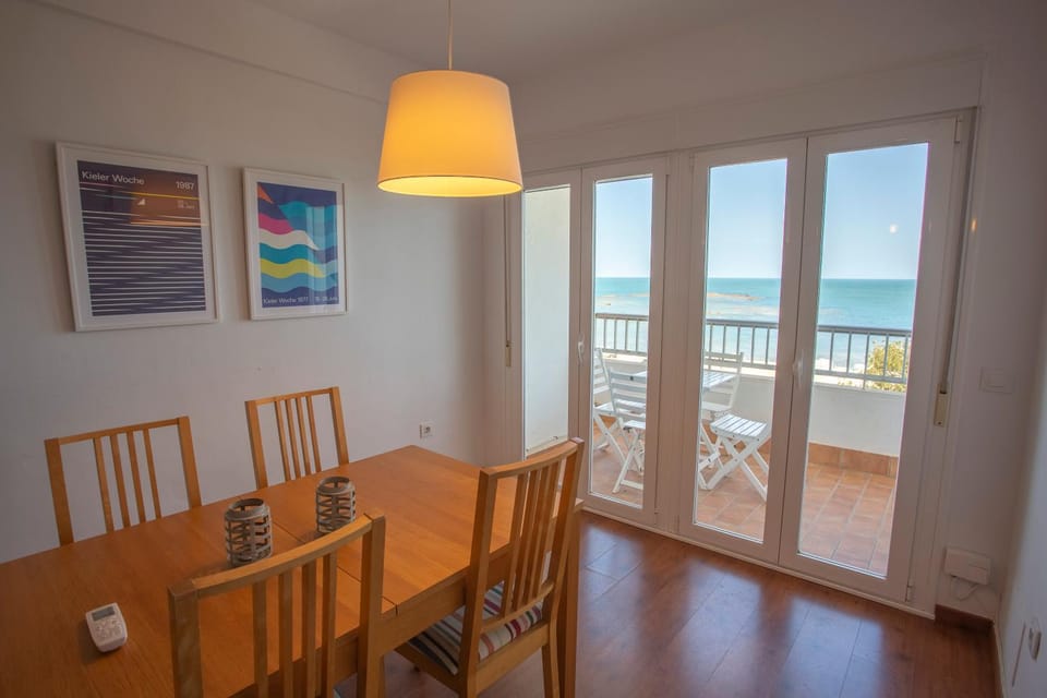 Dining area, Sea view