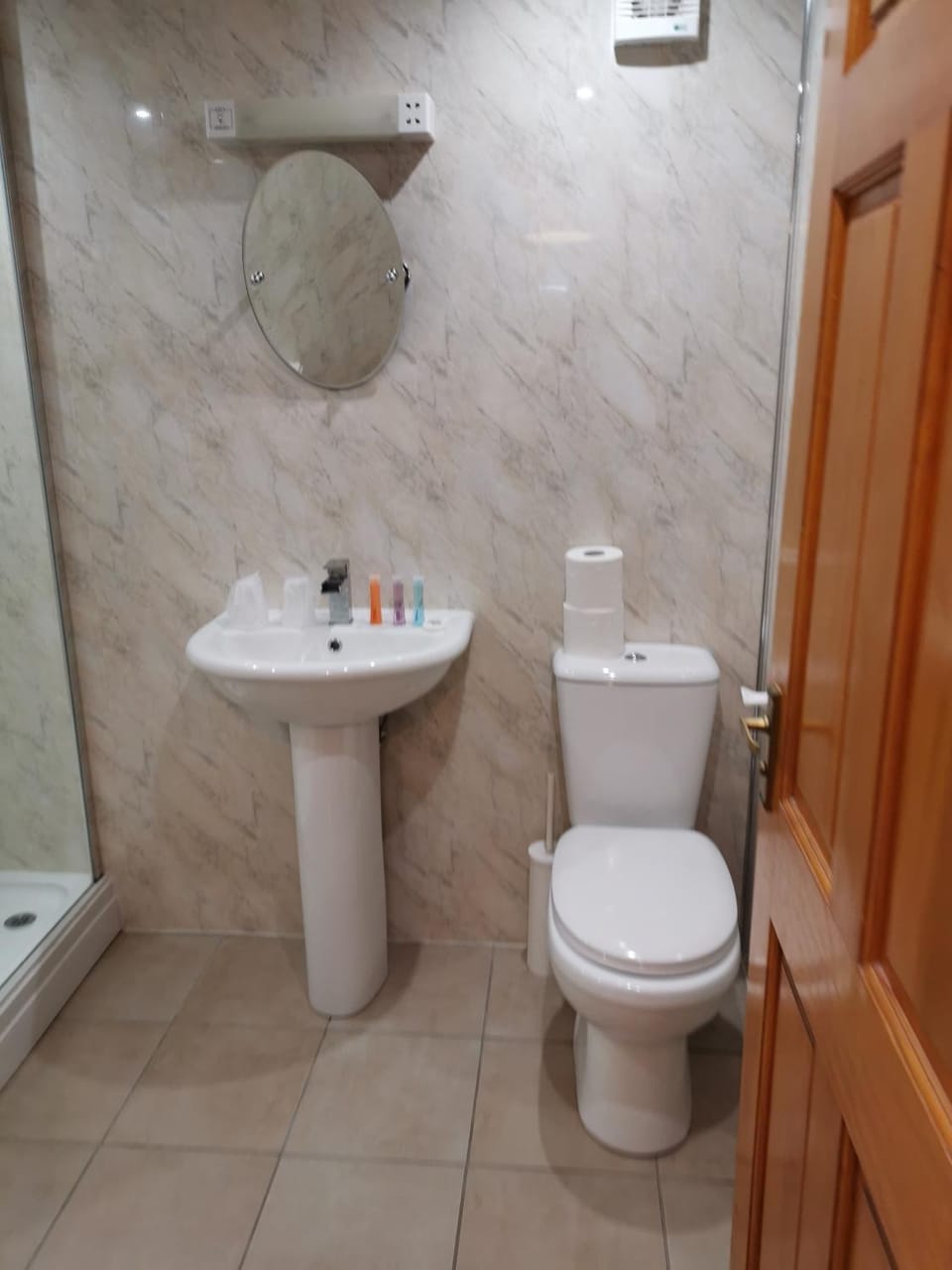 The Greannan Lower Self catering apartment Apartment in England