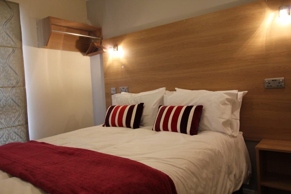 Sal's Hideout - City Centre - Parking - 2BR Apartment in Belfast