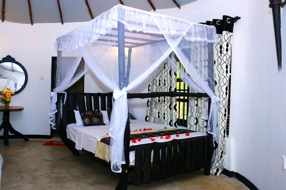 Turtle Watch Cabana Bed and Breakfast in Southern Province