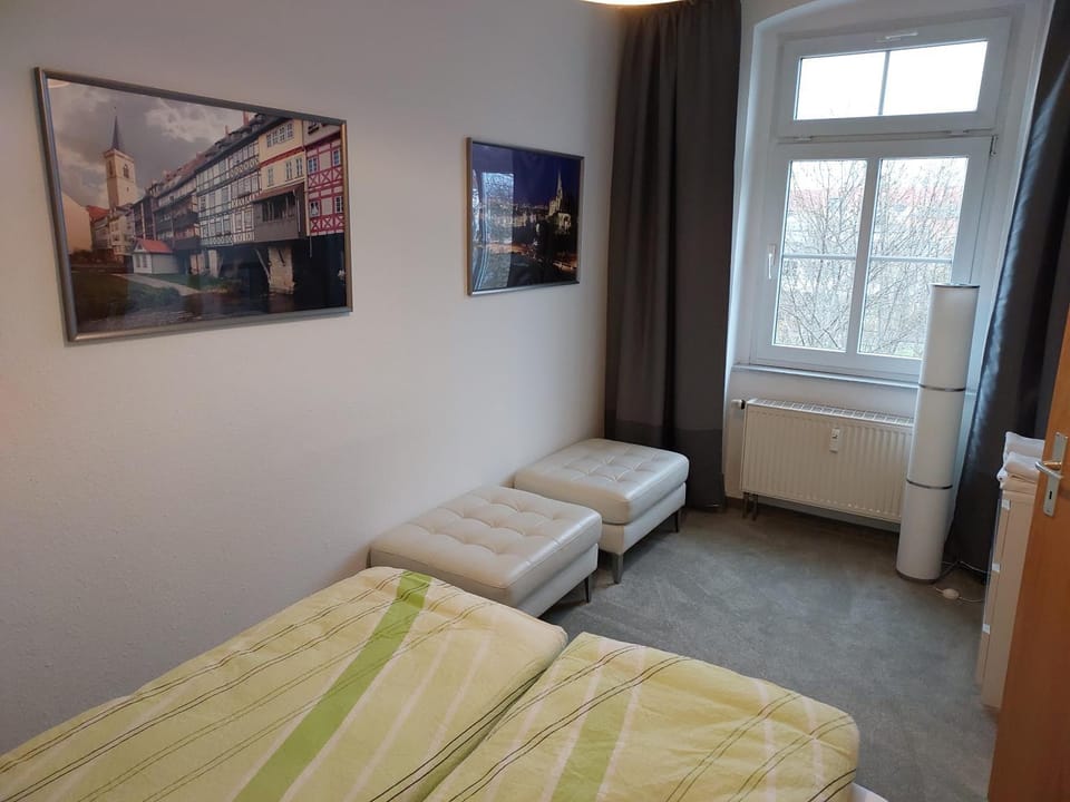 Bed, Seating area, Bedroom
