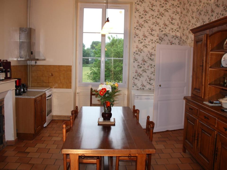 Séjour Authentique au Cœur des Vignes de Chinon Country House in Centre-Val de Loire