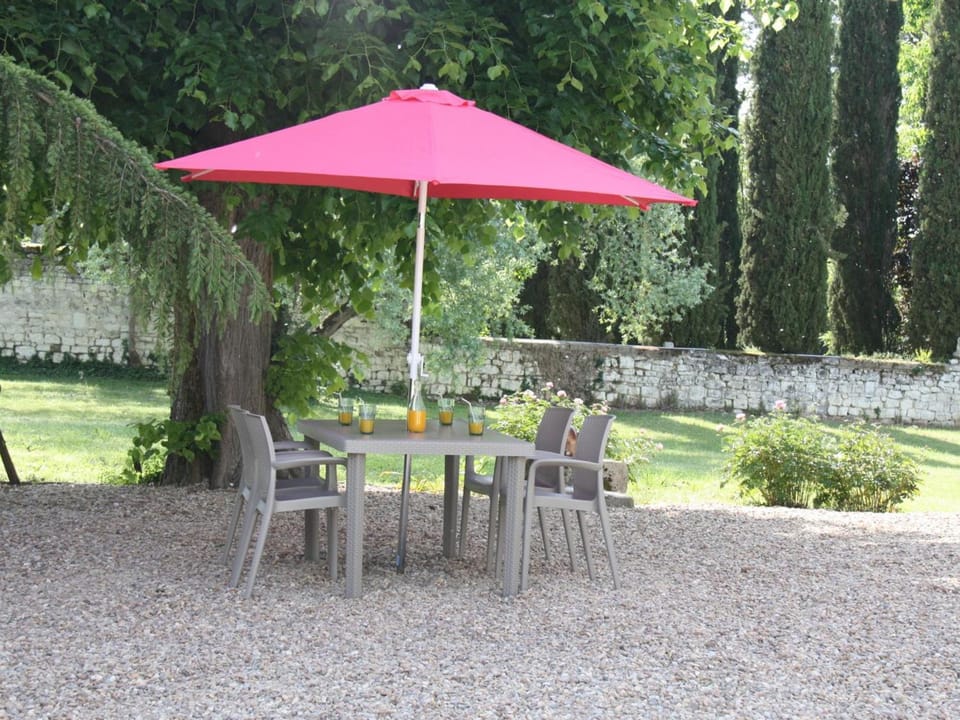 Séjour Authentique au Cœur des Vignes de Chinon Country House in Centre-Val de Loire
