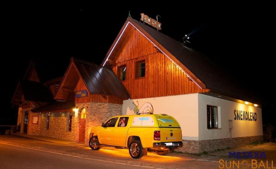 Šnekolend Bed and Breakfast in Lower Silesian Voivodeship