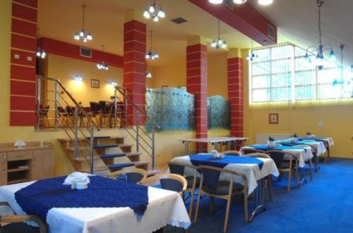 Meeting/conference room