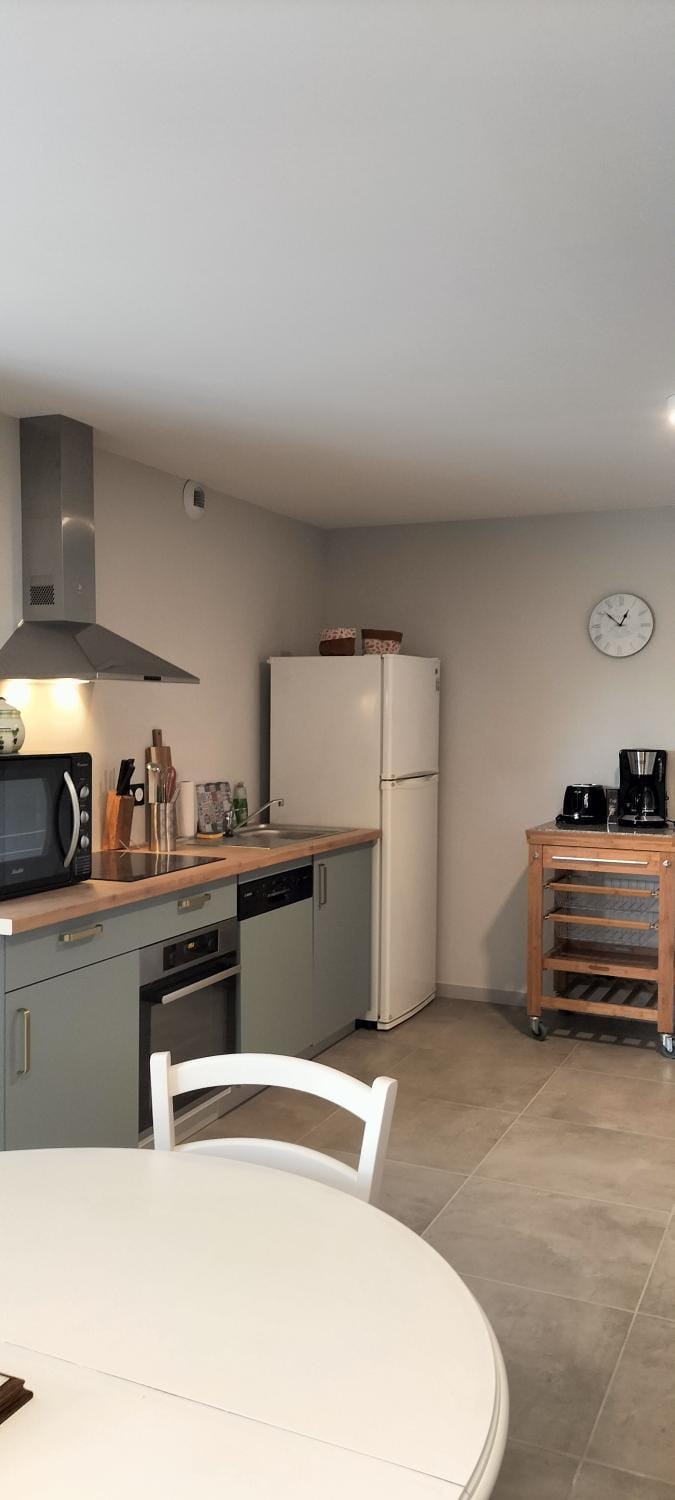 Coffee/tea facilities, Kitchen or kitchenette, pet friendly, stove, toaster