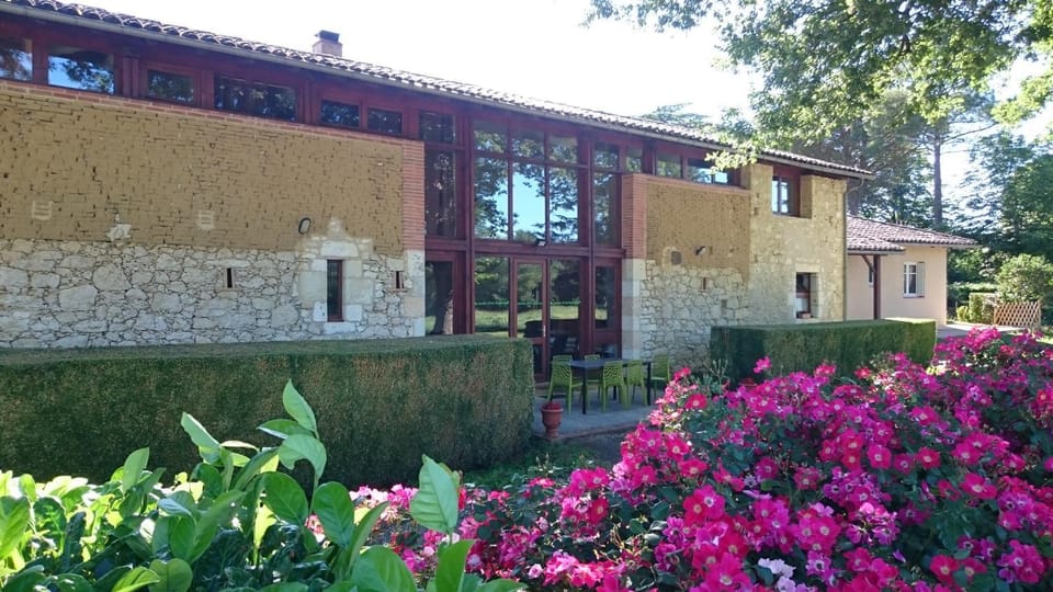 Property building, Garden view