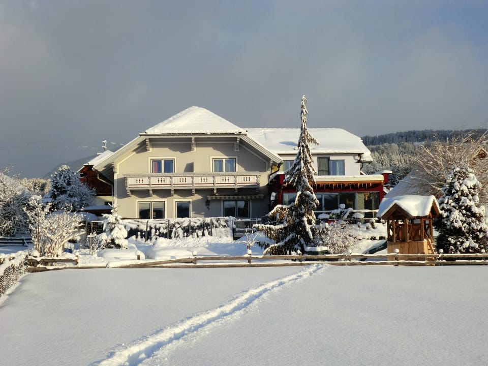 Property building, Winter