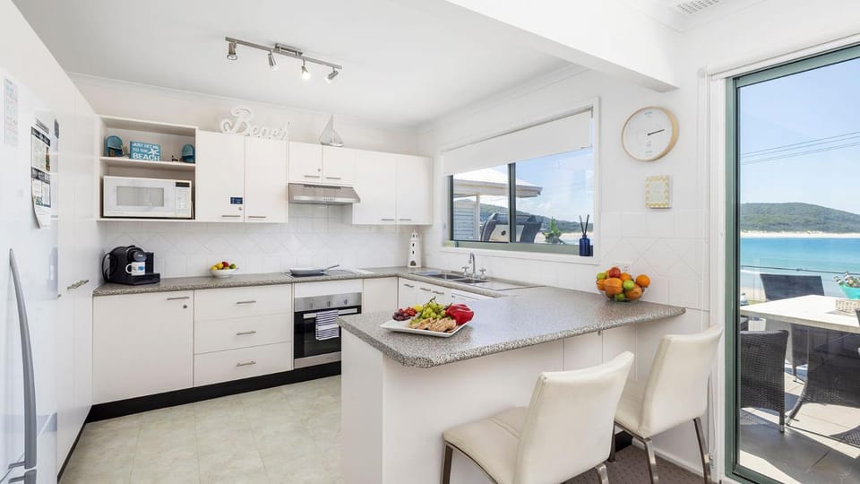 On the Beach House in Fingal Bay