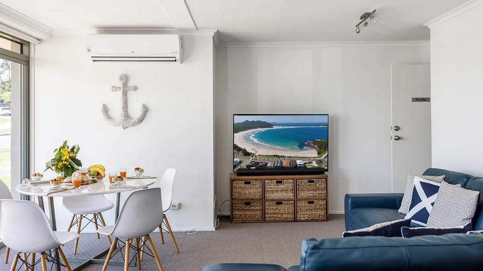 On the Beach House in Fingal Bay
