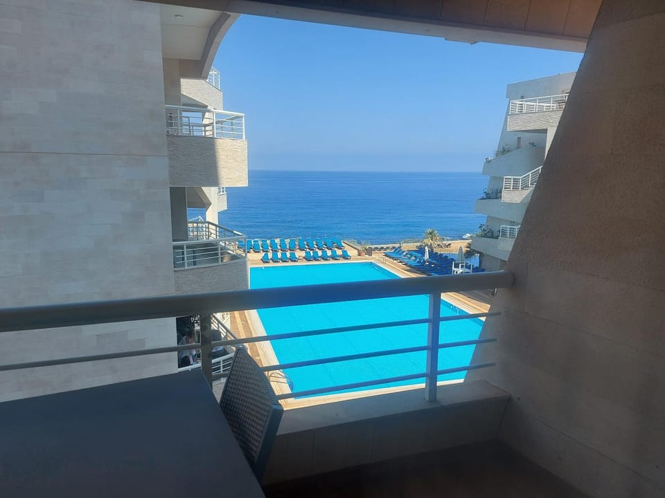 Castel Mare Beach Hotel & Resort Hotel in Africa
