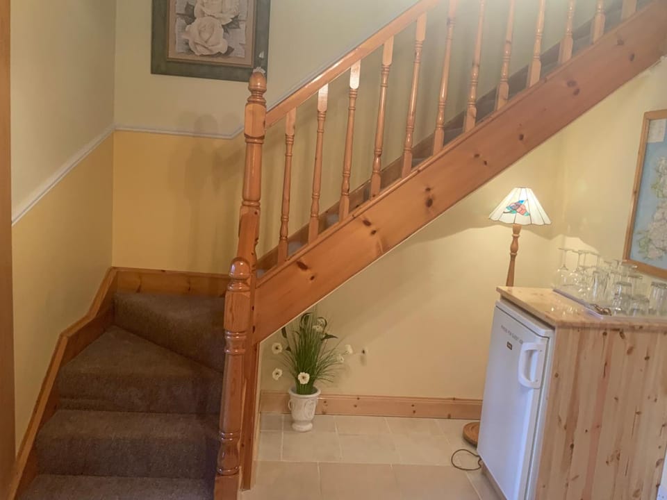 Property building, Internal: Not applicable to any particular room