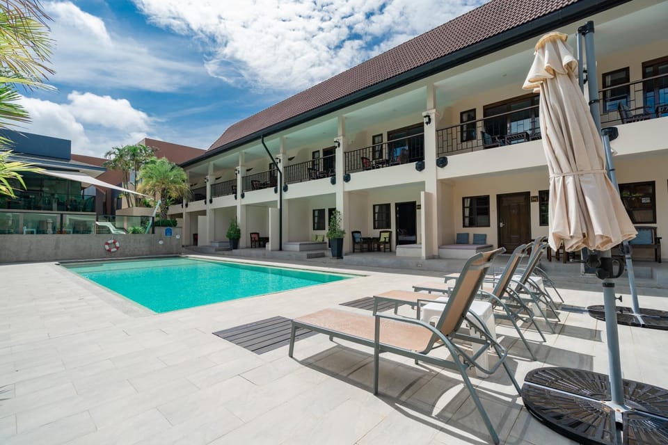 Property building, Pool view, Swimming pool