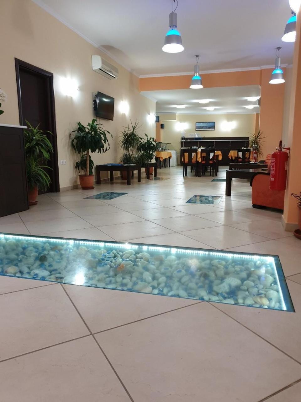 Romantica Hotel Hotel in Islands