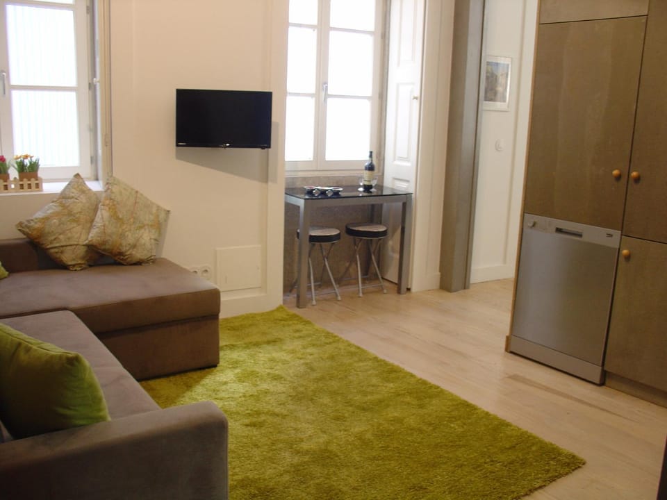 Communal lounge/ TV room, Living room