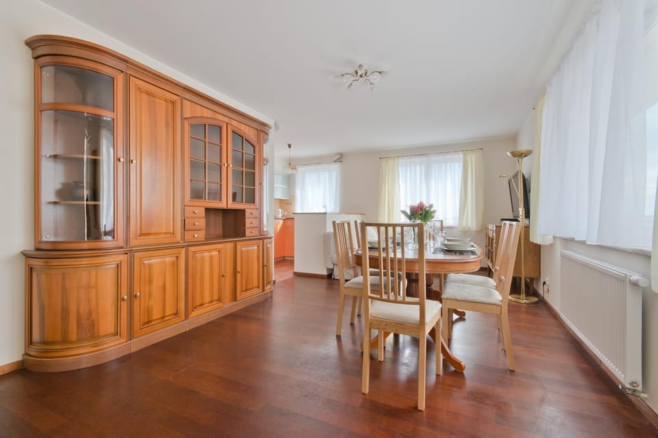 Dining area, Bedroom
