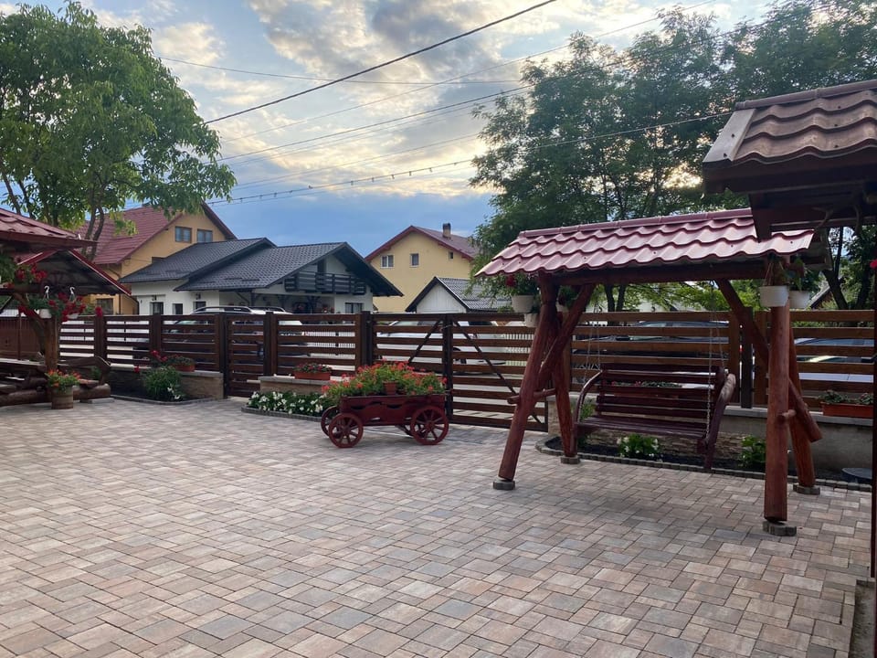 Inner courtyard view