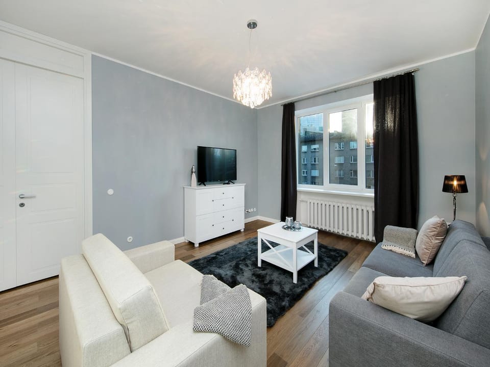 Living room, Photo of the whole room, Decorative detail