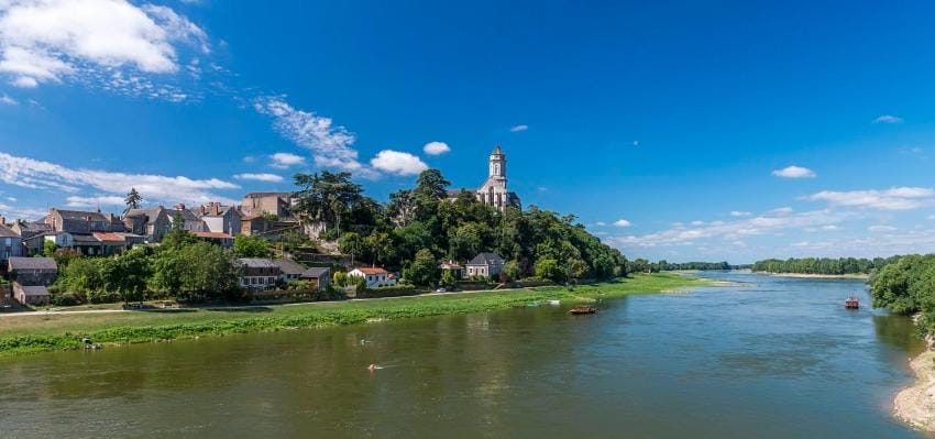 Neighbourhood, Natural landscape, Hiking, River view
