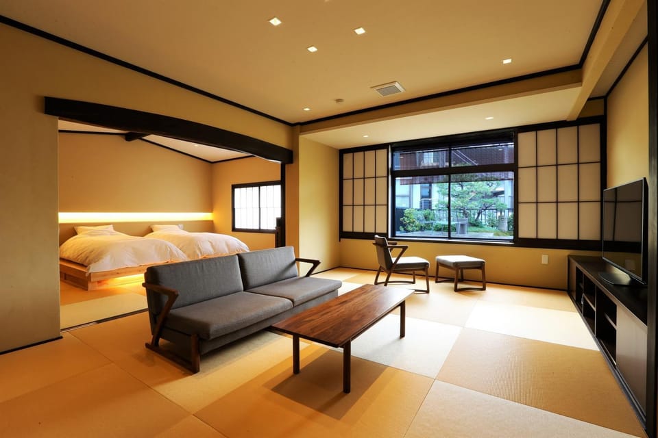View (from property/room), Balcony/Terrace, Living room, Photo of the whole room, Bedroom, Garden view