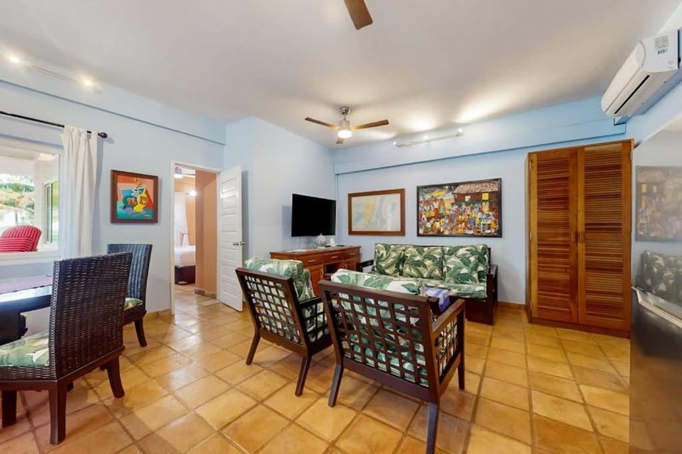 Condo #24 @ Beachside Villas House in Stann Creek District