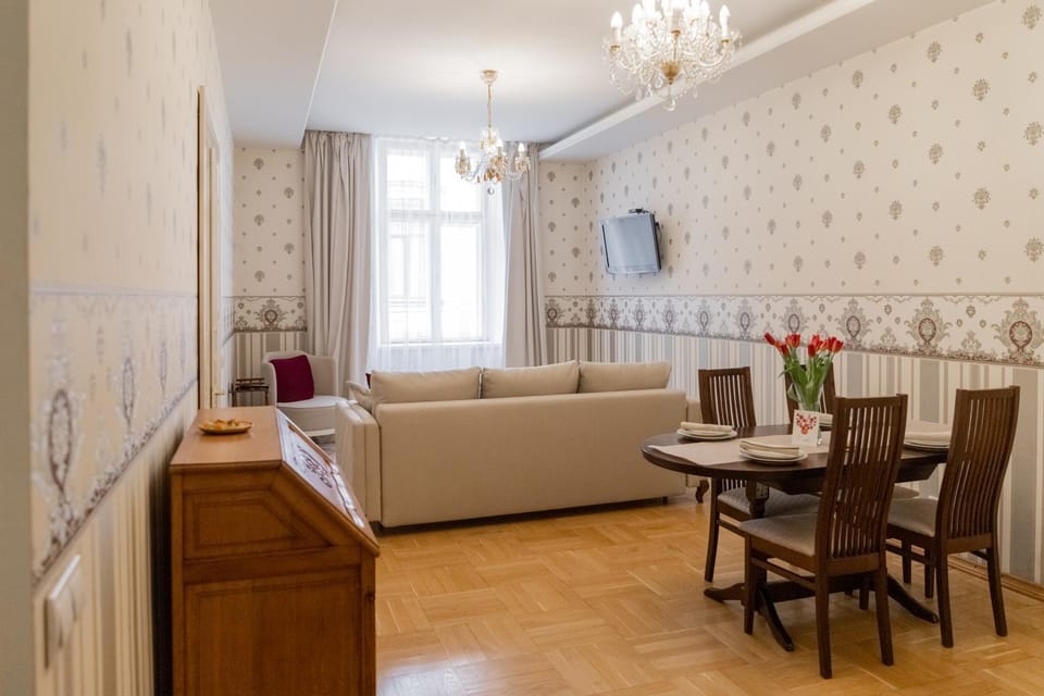 Apartment on Virmenska, One Bedroom Apartment in Lviv