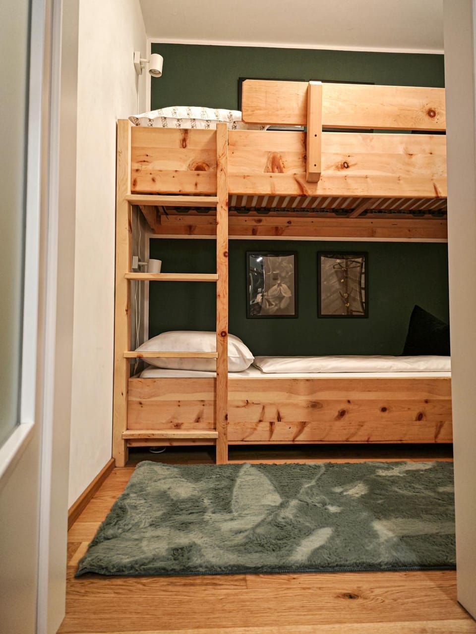 bunk bed
