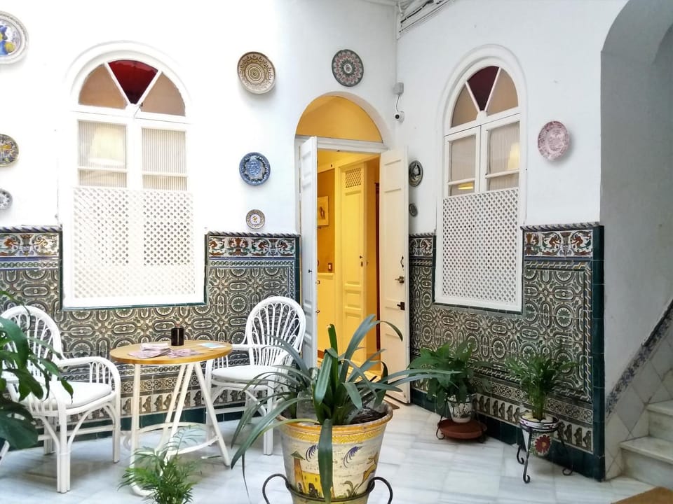 Property building, Patio, Facade/entrance, Day, Lobby or reception, On site