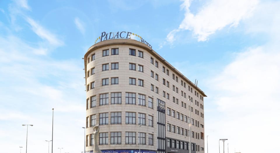Property building, Off site, Day, City view, Location