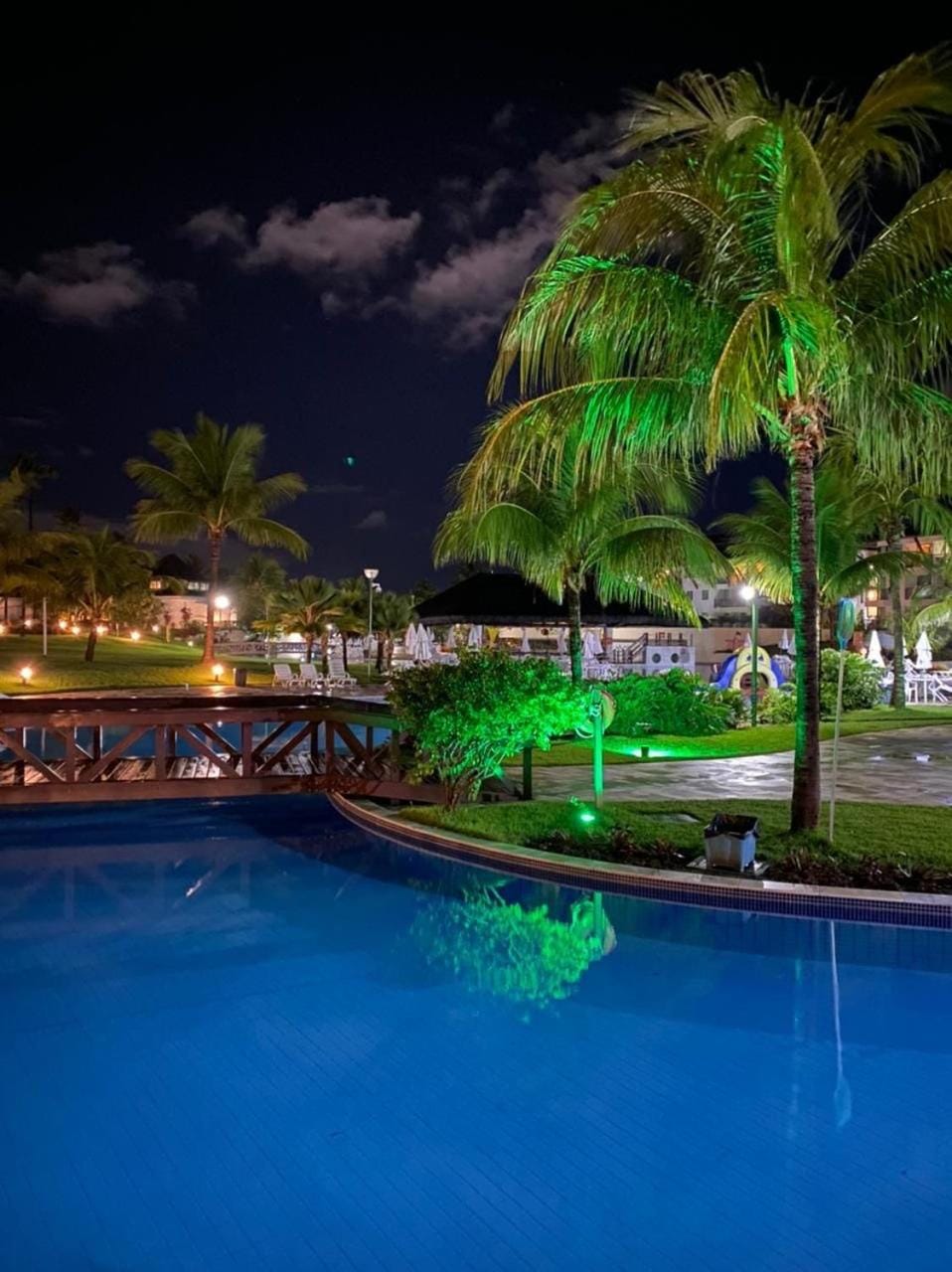 Beach Class Slin Muro Alto Apartment in State of Pernambuco, Brazil