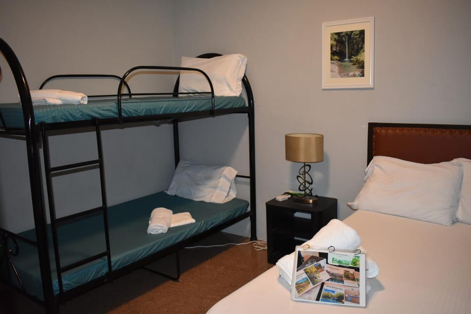 Bed, bunk bed