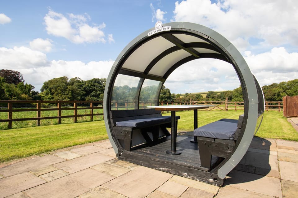 Patio, Garden, Seating area