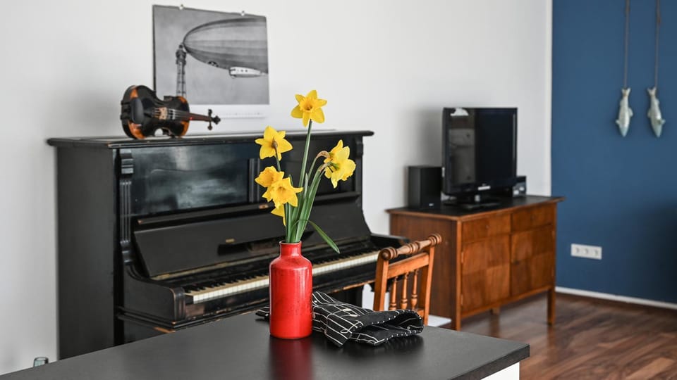 TV and multimedia, Kitchen or kitchenette