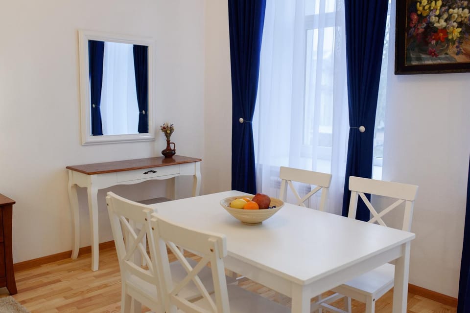 M&M Aparthotel VIP Apartment in Ukraine