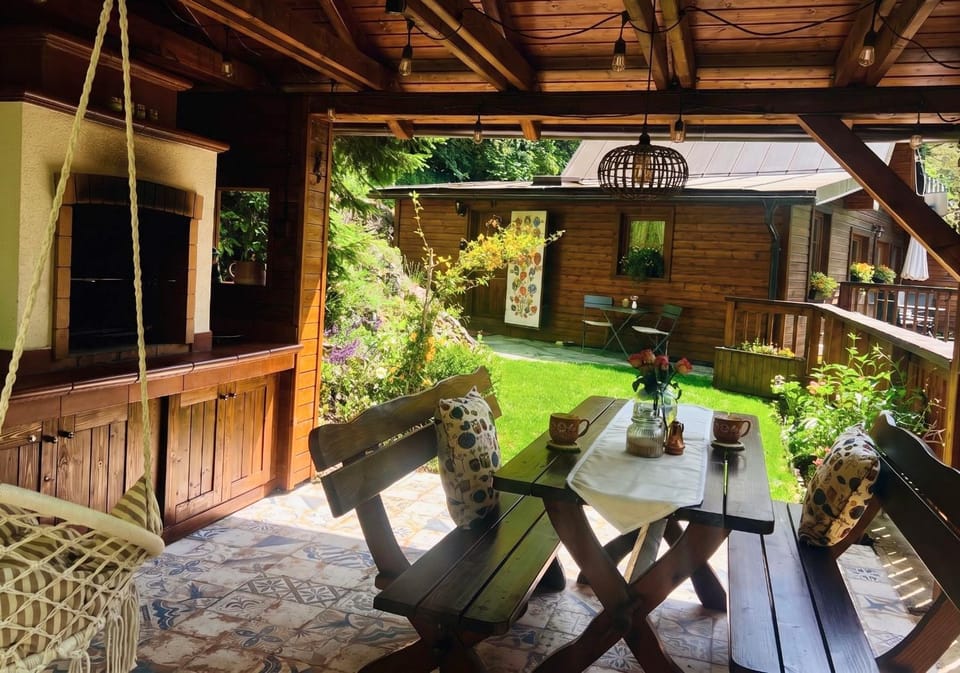 Property building, Patio, Off site, Day, Summer, Garden, Seating area, Garden view