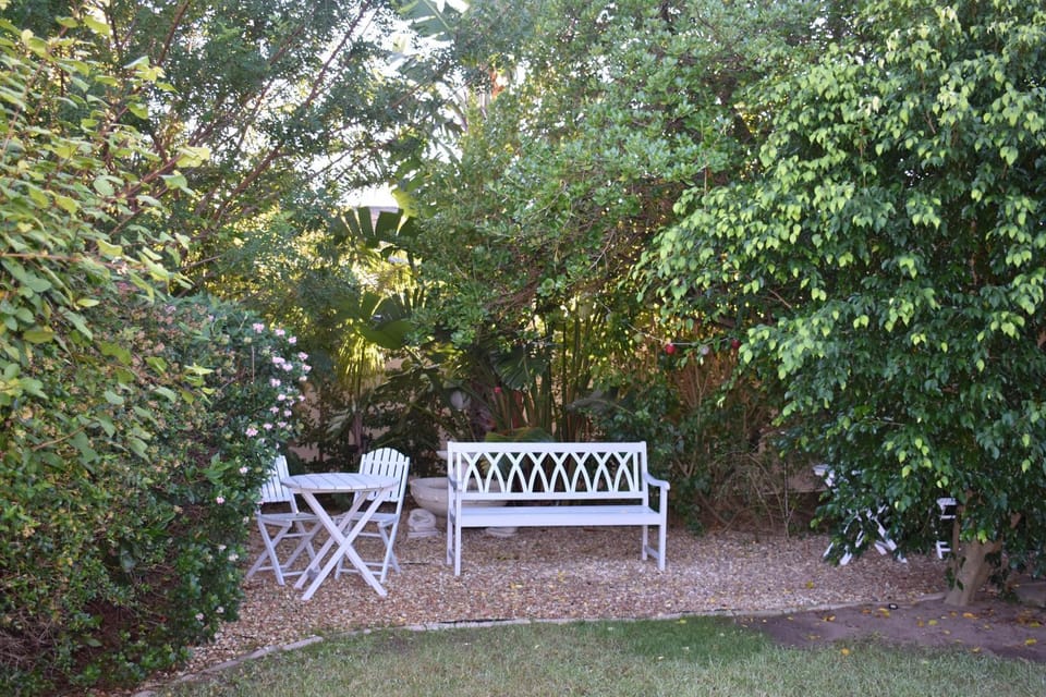 Garden, Garden view