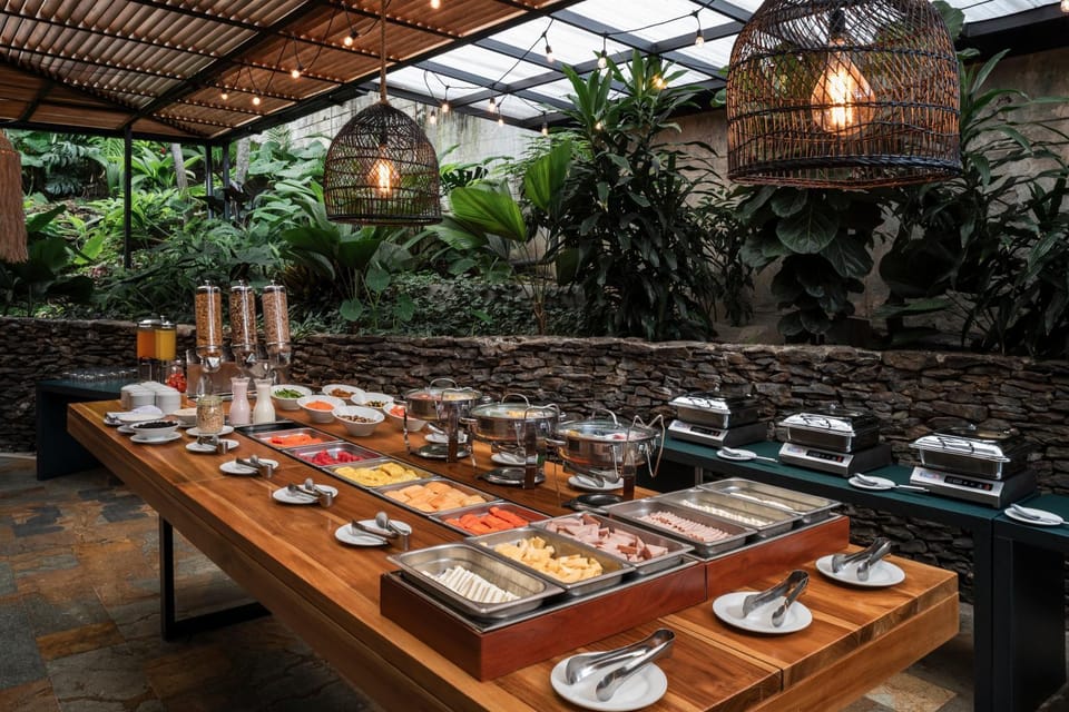 Breakfast, Buffet breakfast