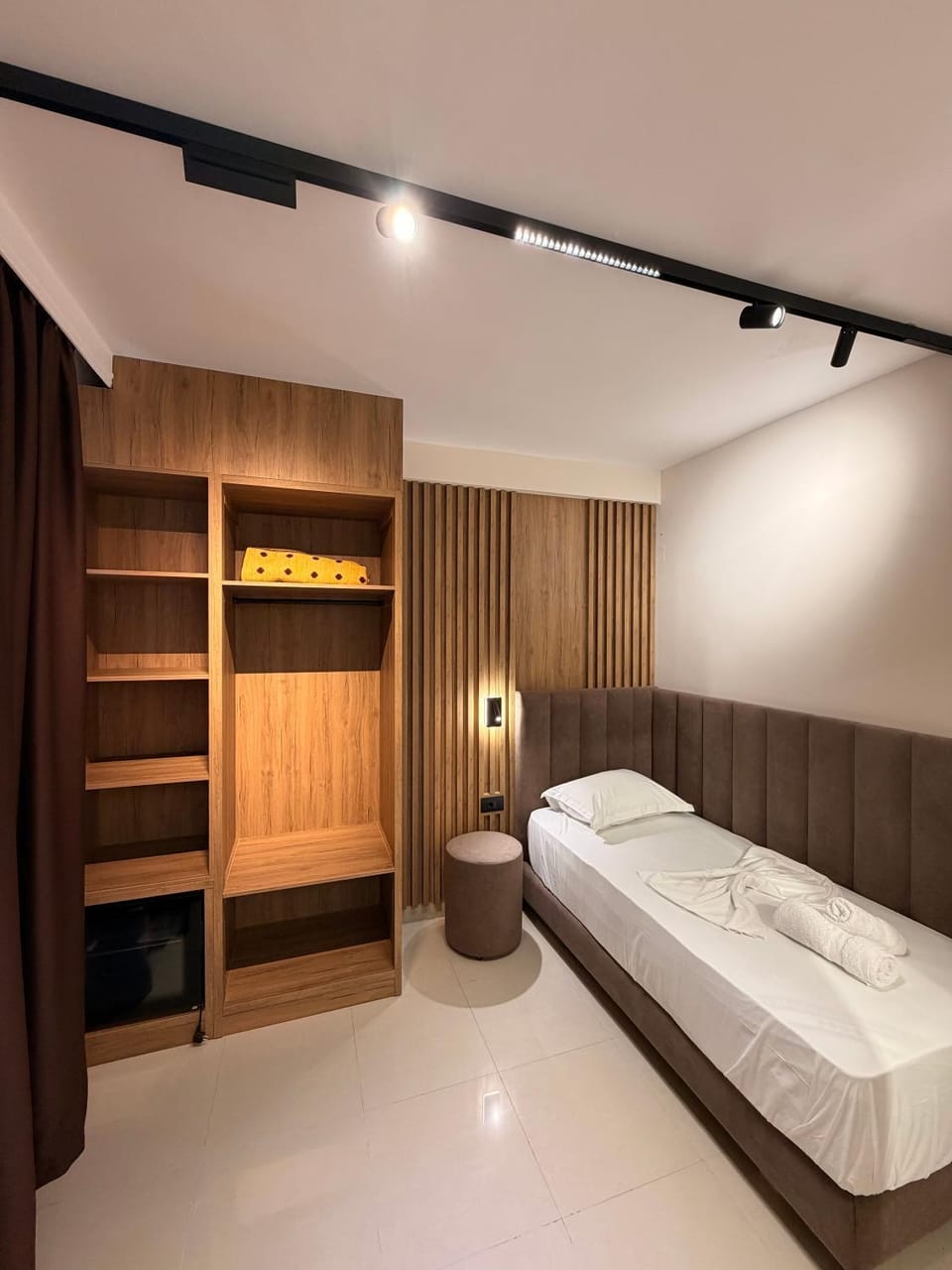 Vila Llaman Luxury Rooms Apartment in Vlorë County, Albania