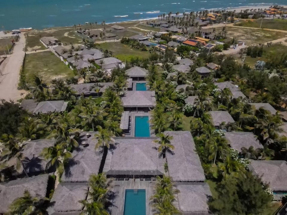 Bird's eye view, Swimming pool