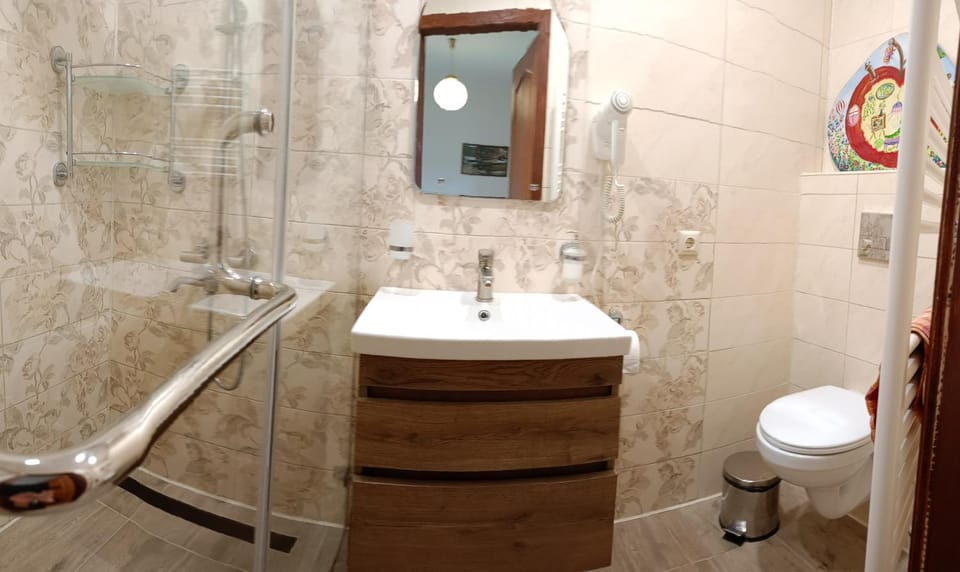 Yasna Sadyba Bed and Breakfast in Lviv Oblast