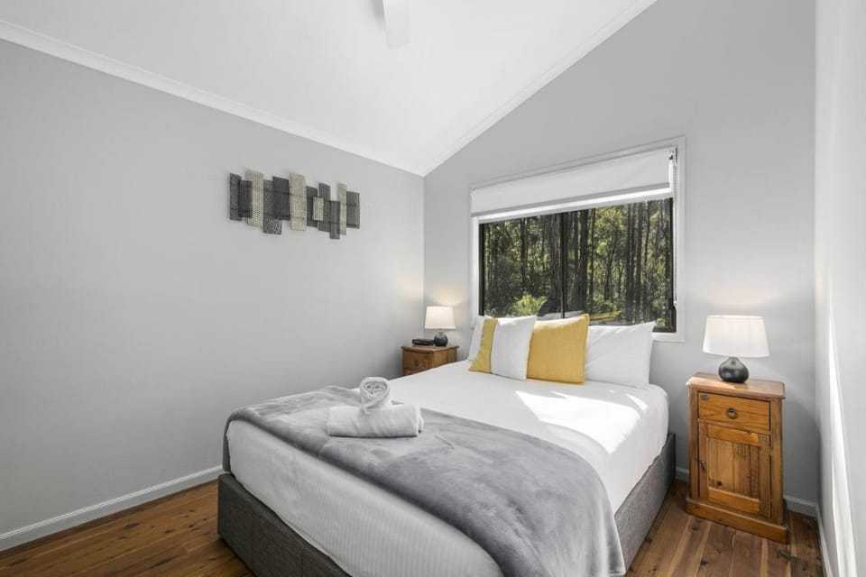 Property building, Bedroom, Garden view