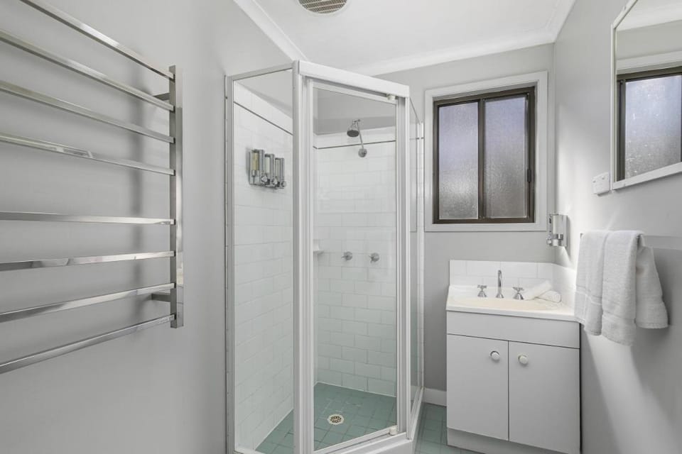 Property building, Bathroom