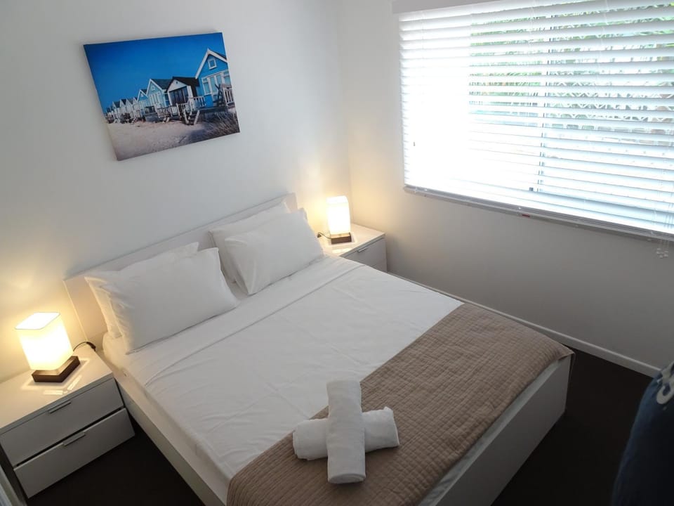 Day, Photo of the whole room